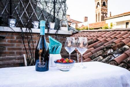 Loggia Rialto Apartments Wenecja Zewnętrze zdjęcie